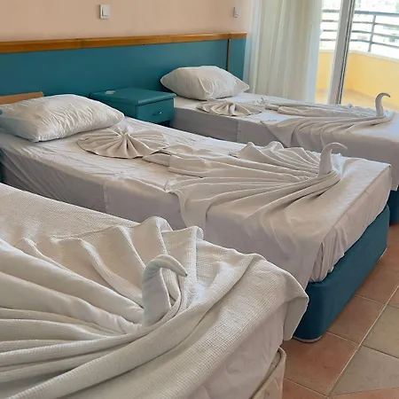 فندق Kleopatra Sunlight 3*